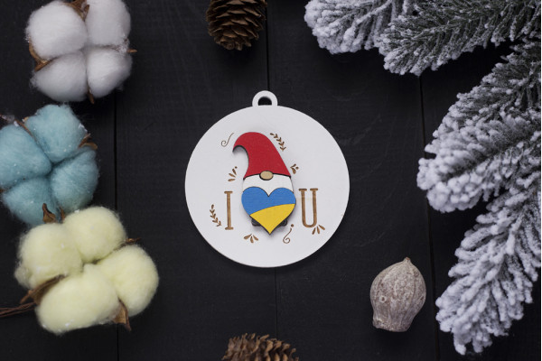 Дерев’яна іграшка, патріотична. Гном I love Ukraine 80х87мм