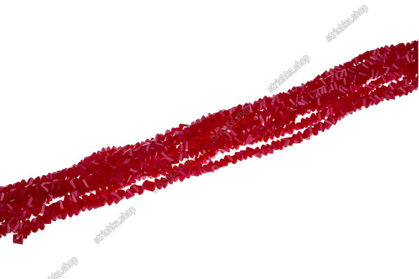 Намистини Хрусталь Трикутник 6x3.5мм, 85-90шт./нит. №35 Light Red Opaque